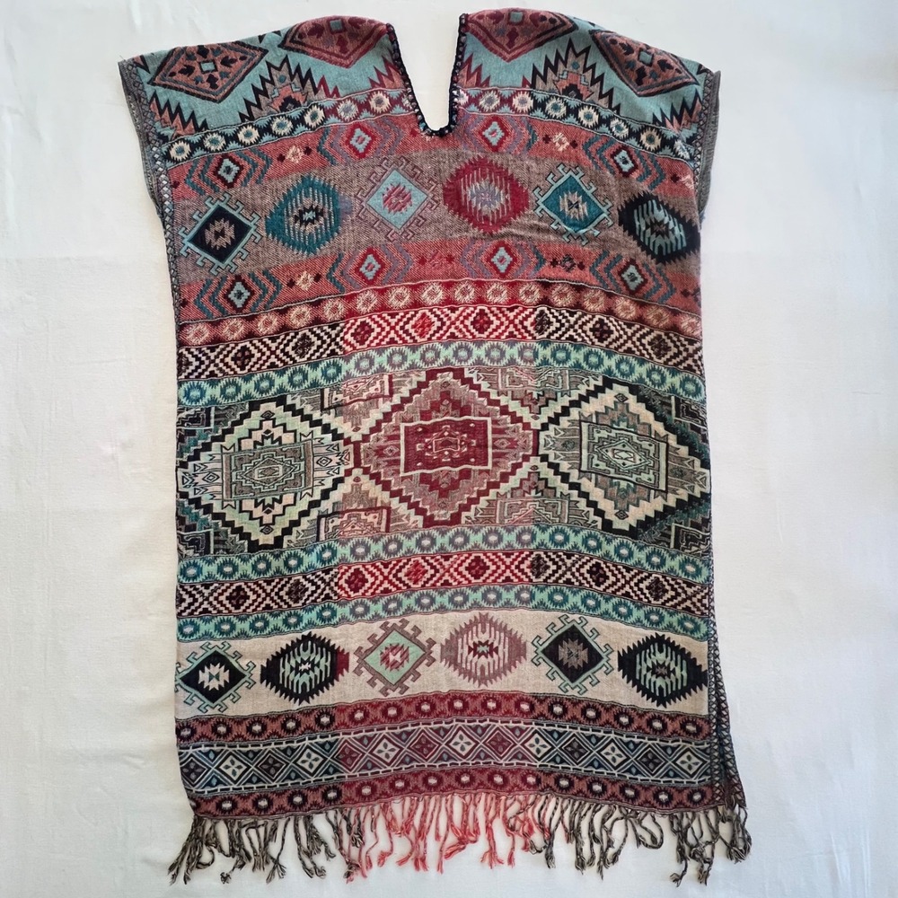 Boho Aztec Geometric Tribal Print Fringed Kaftan Poncho Tunic Top Size M/L - Picture 8 of 8